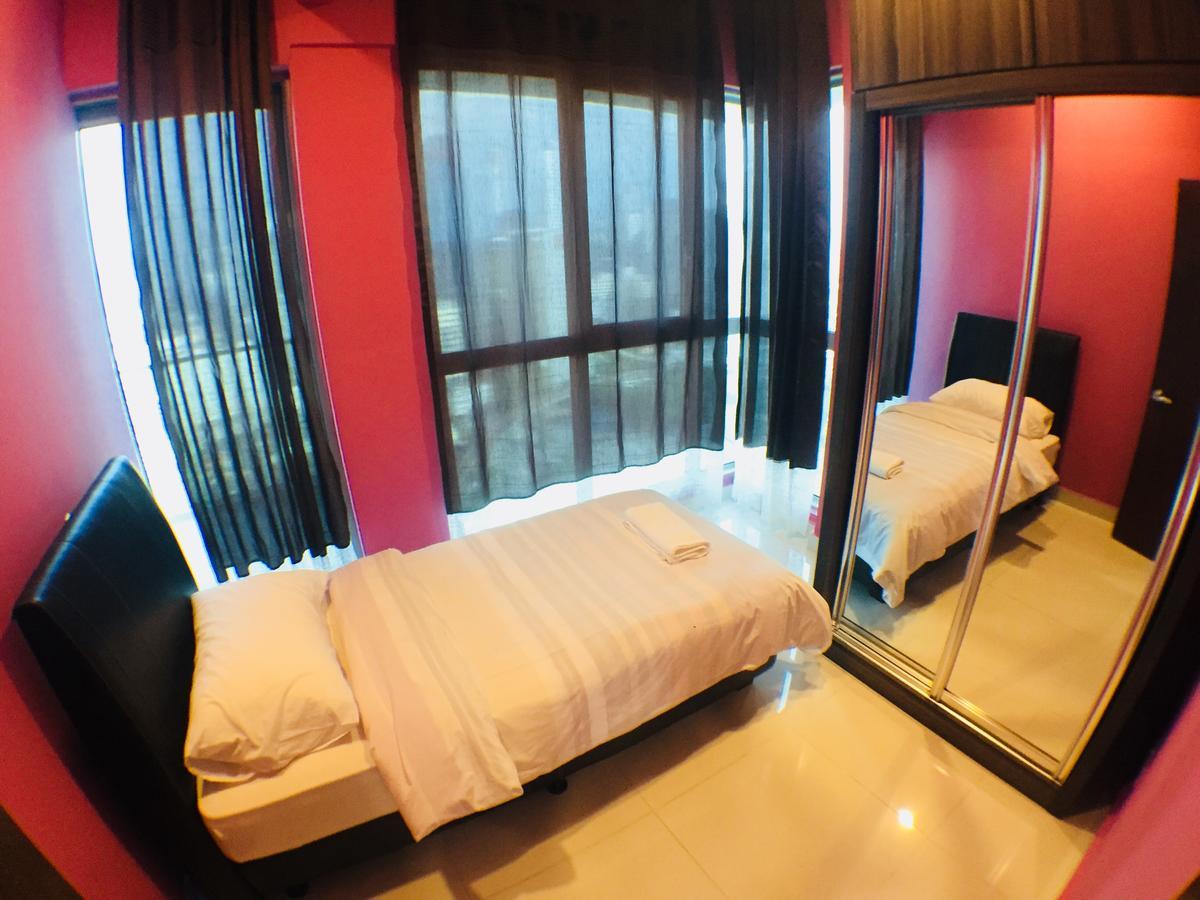 Regalia Suites By Ihost Kuala Lumpur Bagian luar foto