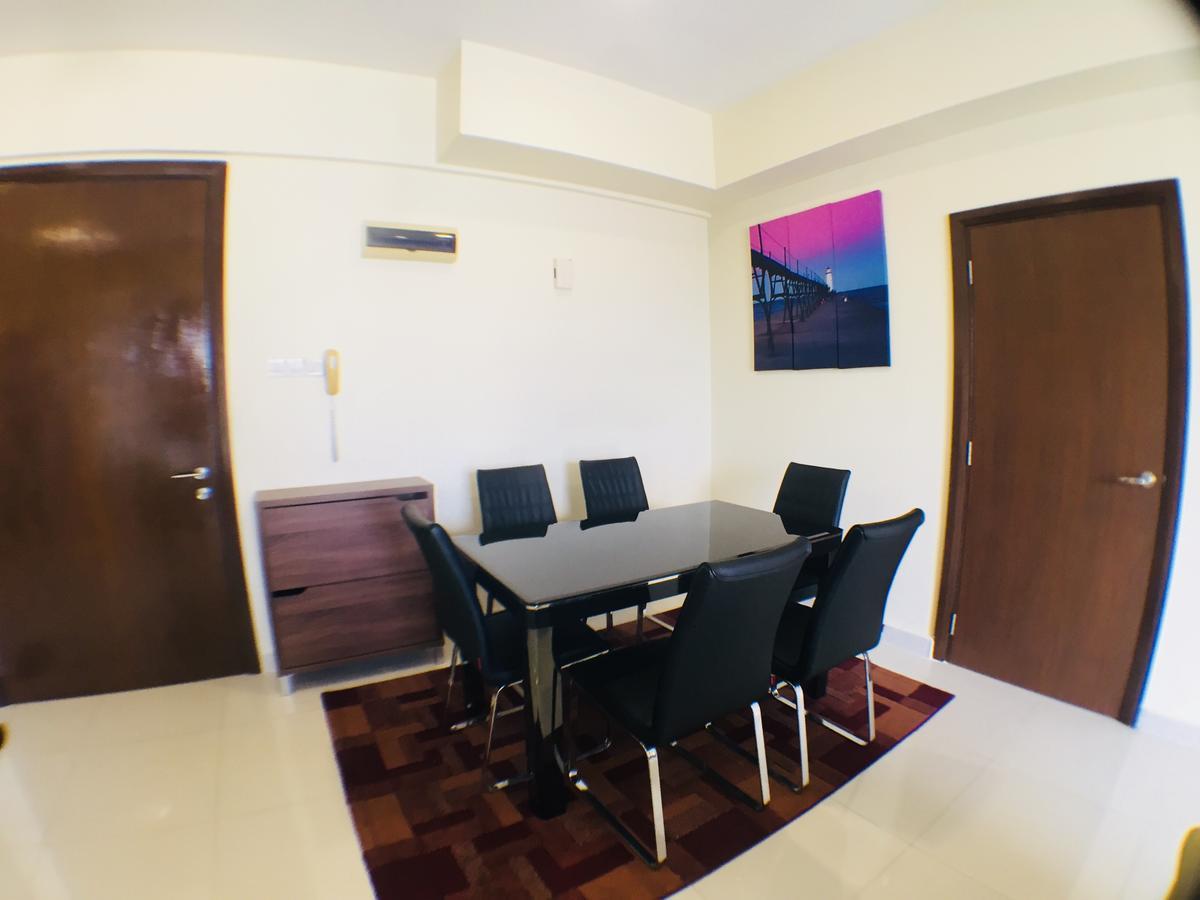 Regalia Suites By Ihost Kuala Lumpur Bagian luar foto