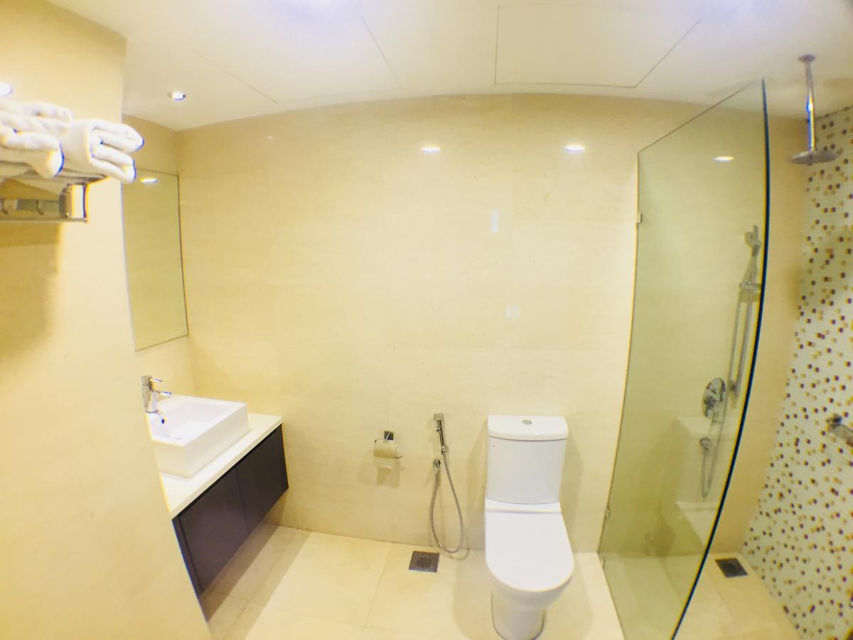 Regalia Suites By Ihost Kuala Lumpur Bagian luar foto