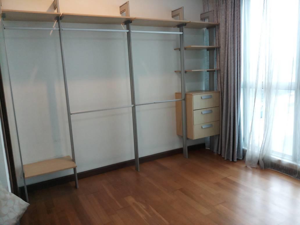 Regalia Suites By Ihost Kuala Lumpur Bagian luar foto
