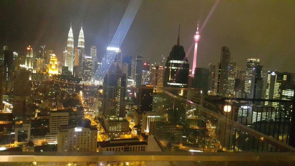 Regalia Suites By Ihost Kuala Lumpur Bagian luar foto