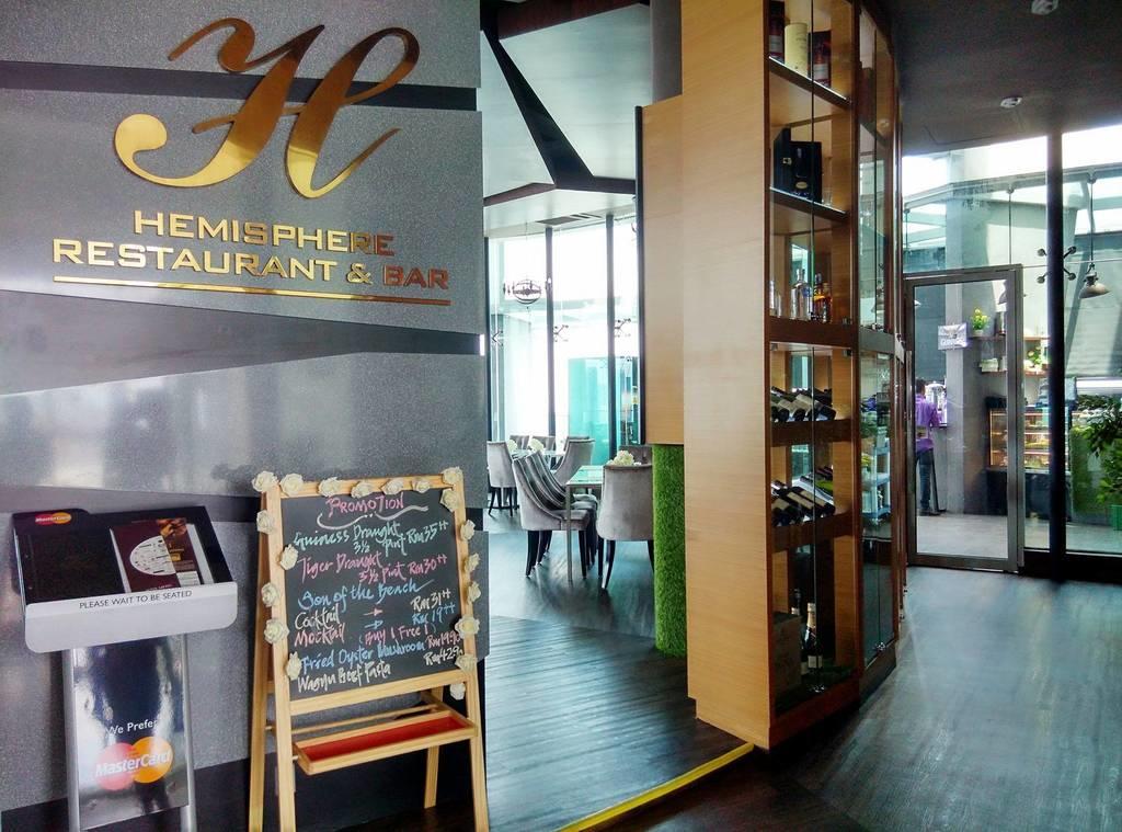 Regalia Suites By Ihost Kuala Lumpur Bagian luar foto